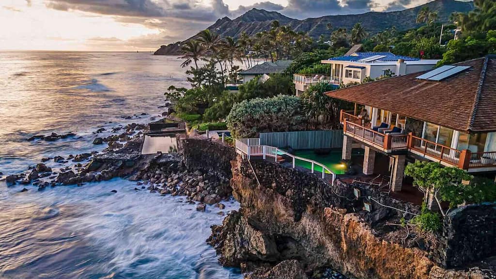 Seaside Villa Oahu luxury Vacation Rental