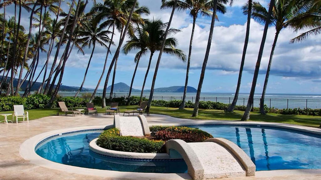 beach front and mountain view from Kainani Estate Hawaii luxury resort 