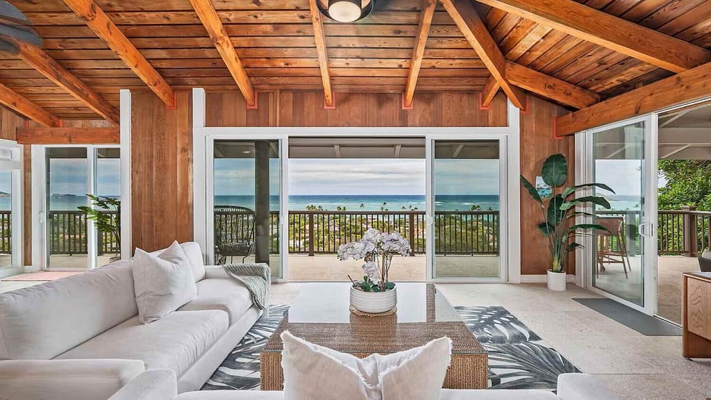 lounge area and ocean view at Nalu Lani Villa in Oahu Hawaii