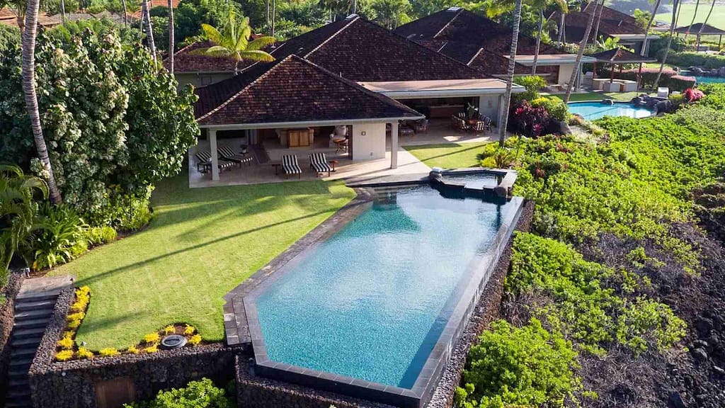 big infinity pool at Nani Waiulu Estate Hawaii Luxury 